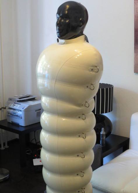 boundrubberboi.tumblr.com/post/171063299349/