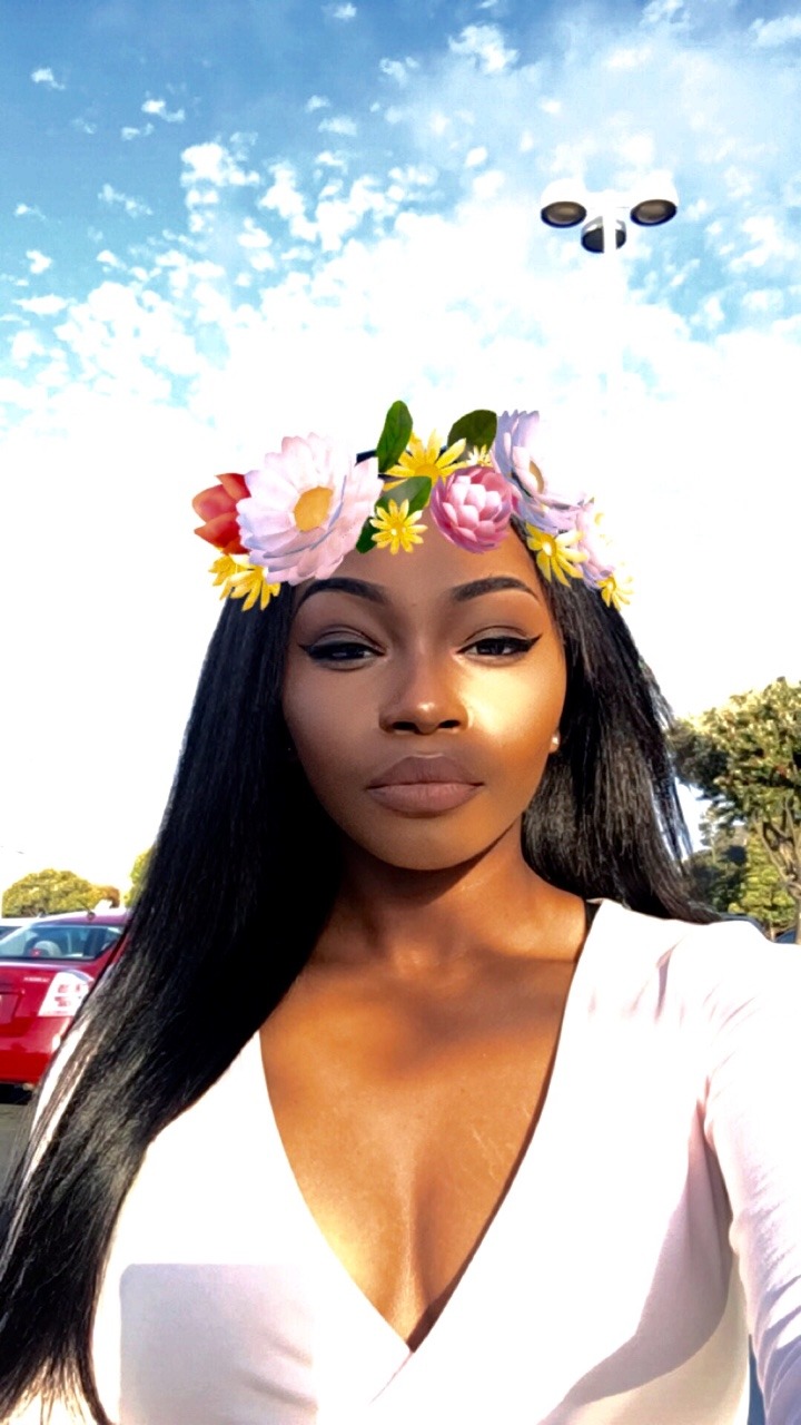 kimreesesdaughter:  word-to-jermaine:  tellyjpg:  flower child, beautiful child.