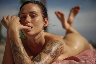 verdammtsexy-deactivated2022061: Yum 
