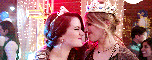 The “we Could Have Been Amazing Together But Heteronormativity Is Real” Squad