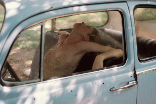 picaet:  sans titre by Tamara Lichtenstein on Flickr.