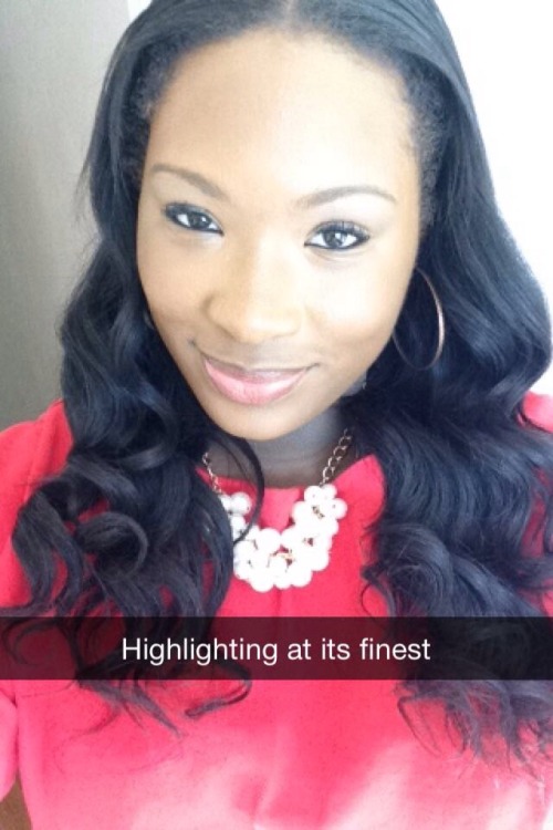 simplee-yanii:  simplee-yanii:  My favvvv selfies of 2015 so far!!!!  expect-the-greatest
