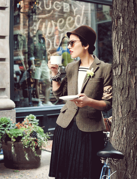 "She may be the song that summer sings" ♪