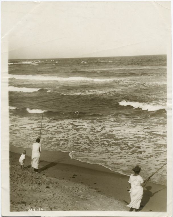 in-frame: Fishing in Florida : women tourists fishing in the [surf], Florida east