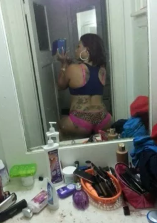 exgflatinascuties:  CholA from L.A CA