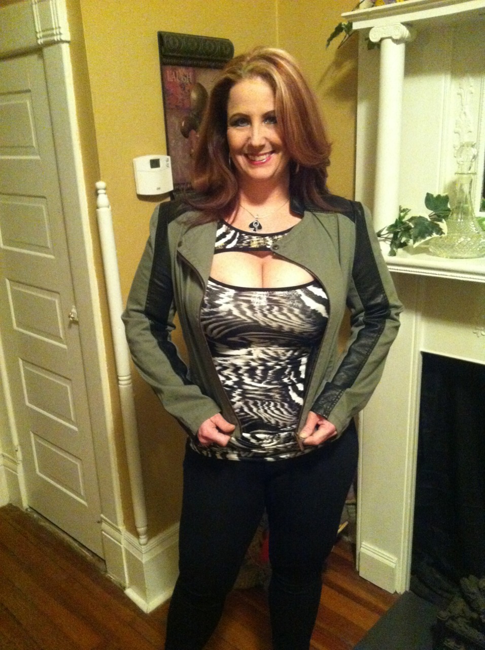 shannenwilde:  Fridays hot black Soldier date pt 2