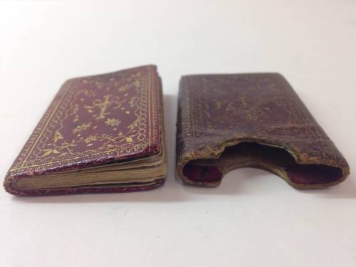 uispeccoll: It’s Miniature Monday! Here we have an Almanac for 1790 by the Company of Station