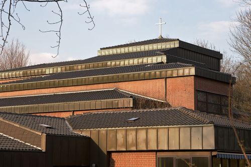 germanpostwarmodern: Church St. Albertus Magnus (1960-64) in Bochum, Germany, by Gottfried Böhm