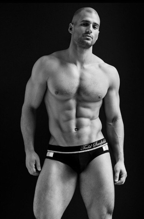 southerngayslut:  @toddsanfield1