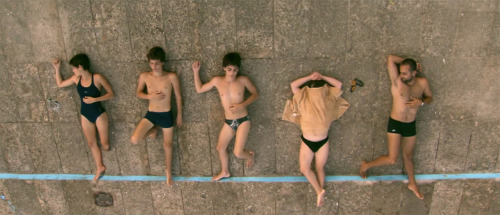 Still from La piscina (2011)