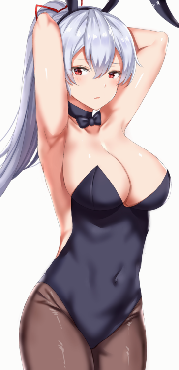 kyuubi-hime:  https://www.pixiv.net/member_illust.php?mode=medium&illust_id=68288827