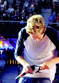  niall + boxers 