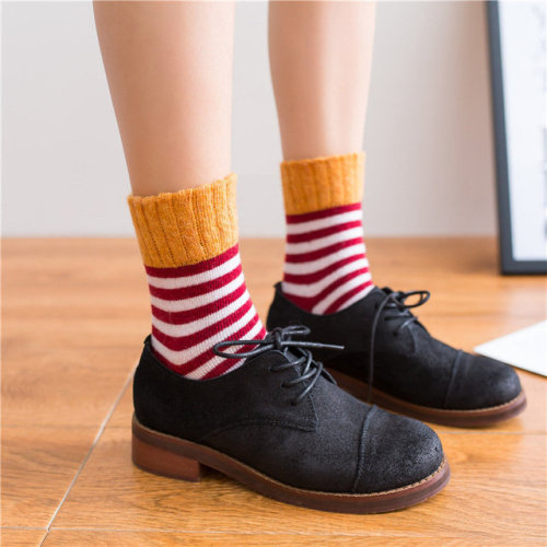 tobious:Winter Striped Wool Socks    ∟  discount code “ Joanna15”