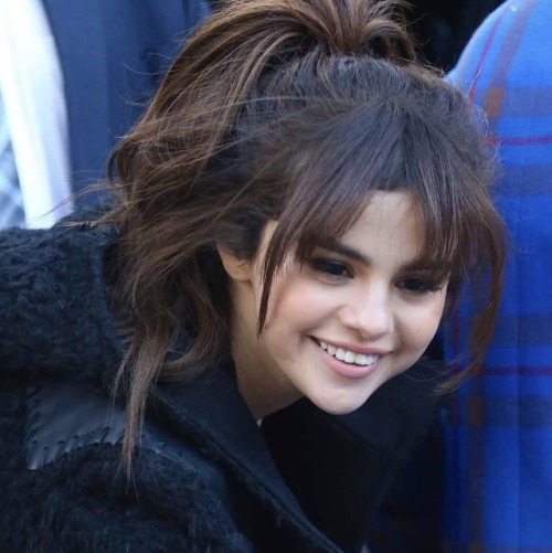 funpackz: selena gomez icons // like if you use or save