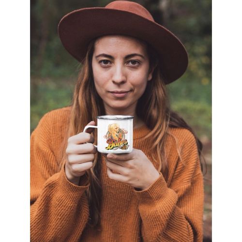 poured myself a cup of awesomeness ☕️ . .. &hellip; #BabesPapes #cupoftea #portrait #enamelmug #ema