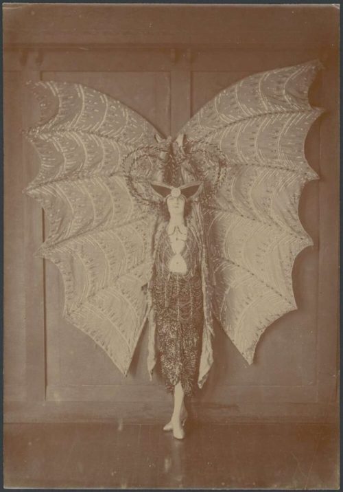 cobblestonestreet:Portrait of Pixie Herbert in a bat costume, ca. 1923
