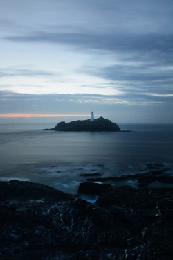 -vvaste:  Godrevy Lighthouse (by richfranklin) 