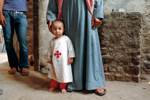 globalchristendom:A little Coptic boy in Qenna, Egypt. (Photographer: David Degner)