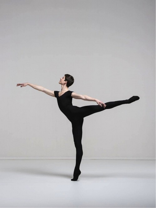 olivier37:  Tim Dutson - Birmingham Royal Ballet 