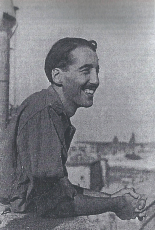 historicaltimes: Christopher Lee - WWII special operative, Dracula, Count Dooku, heavy metal vocalis