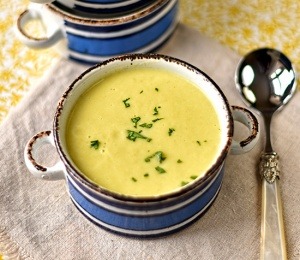 golden beetroot, saffron and fennel soup(Source)VeganFoodPorn.pictures/ | Vegan Cookbooks On Sale!Li