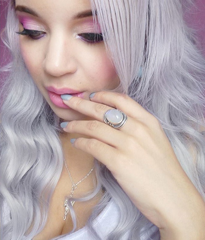 alternativepurple:  –ChamalOw ♡ 