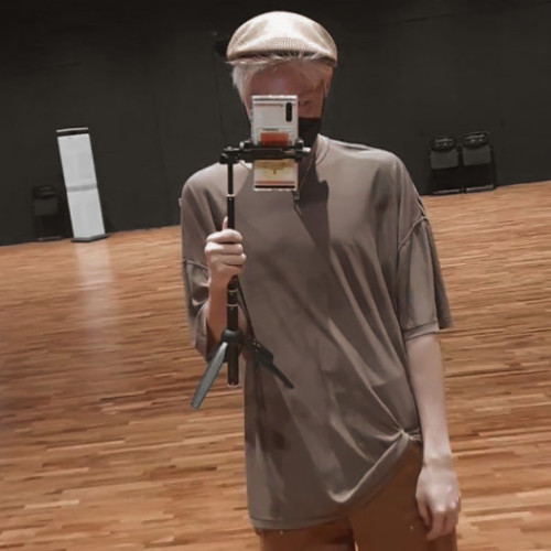 Hoseok Icons LIVE