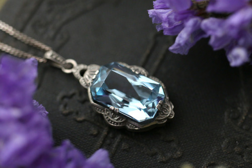 These antique silver gemstone necklaces sold so fast but they’re too beautiful not to share. S