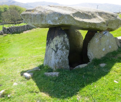 Maen y Bardd Burial Chamber.