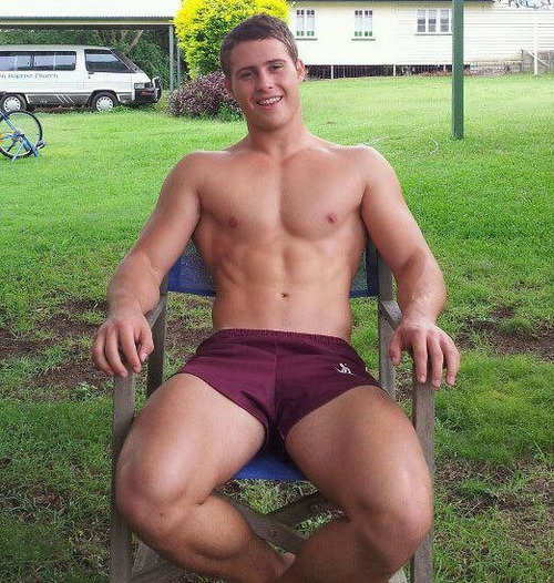 wickedgayblog:  Blog: Wicked Gay BlogFacebook: Wicked Gay BlogTwitter: Wicked Gay