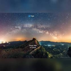 The Summer Triangle over the Great Wall -