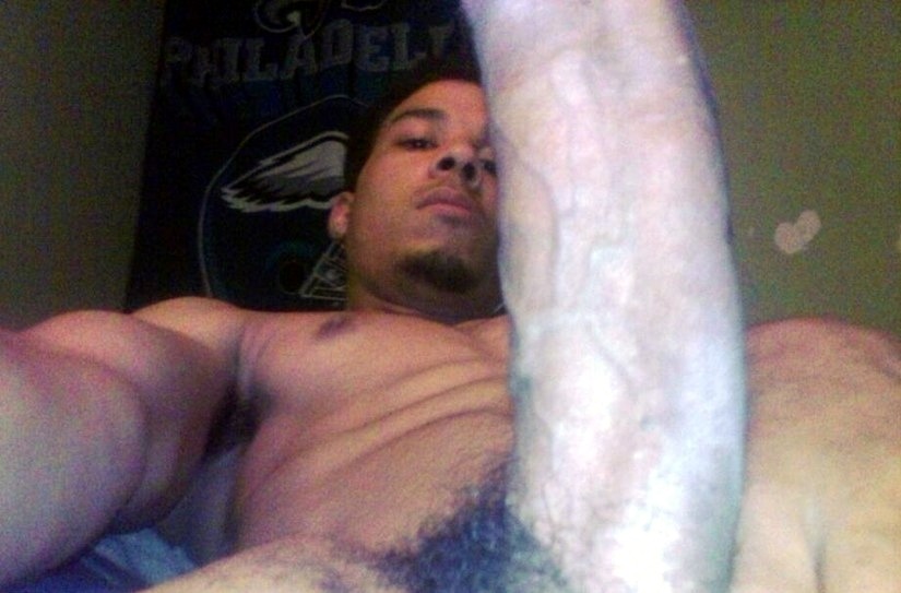 creamgetdamoney:  Luis http://creamgetdamoney.tumblr.com/ 