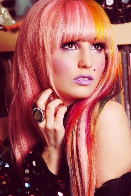 dangerninja:Danger Ninja / Audrey Kitching / Morgan Panter makeup / Nikki Lipstick hair #fbf to an e