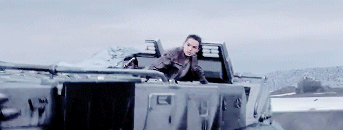 dealanexmachina:brockrumiow:Star Wars: The Force Awakens - Deleted Scene “Snow Speeder Chase”#THEY D
