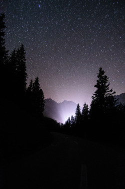 cdkphotography:  Cold night ( Photography by C.D.K ) 