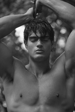 boyzfrombrazil:  Iago Botelho, at 40 Graus Models exclusive for Made in Brazil. by xavier-samrehttp://dannyboi2.tumblr.com/linkshttp://dannyboi2.tumblr.com 