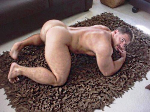 dancinsatyr:  The Pupmaker was only too happy adult photos