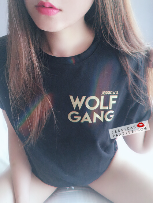 jessicaspanties:Jessica’s Hungry WolvesGiveawayToday marks the second year of my stay in Tumblr!(fuc