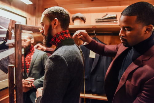 jcrew:  How to: Dress Up for the Holidays Stylist and menswear blogger Josh Robertson shares his tips for dressing up during the holidays. Read more here. 