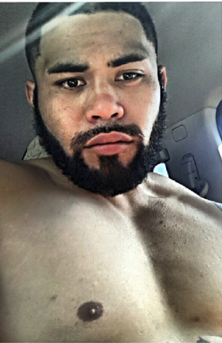 dubill:  Dude’s fucken hot!!  Agreed
