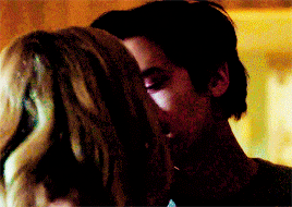 hermioneslogde:IM WEAK IN THE KNEES.