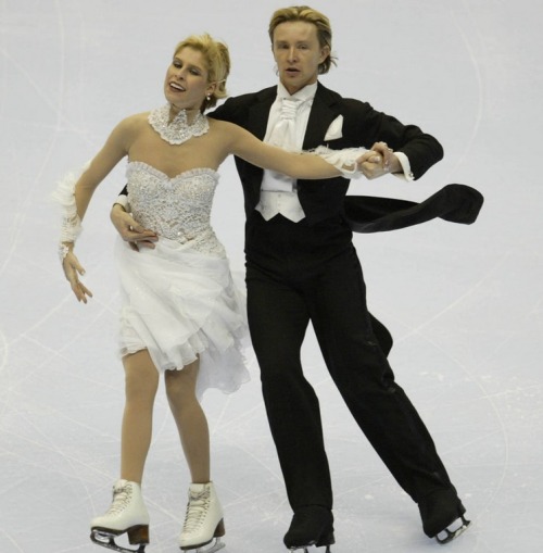 Male and Female Dancer Skater Minifigure with White Tutu 