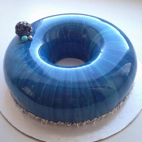culturenlifestyle:  Hypnotic Cakes Resemble Candy Colored Marble Russian confectioner Olga Noskova p