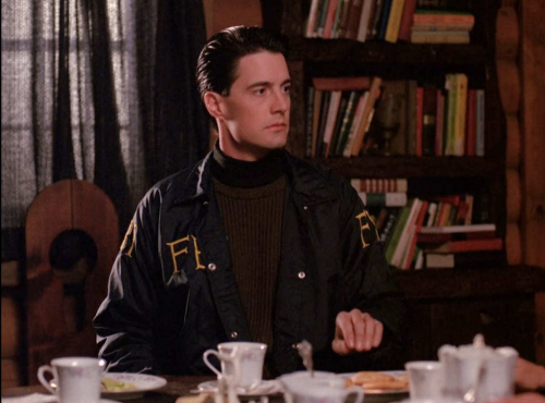 fashion-and-film:Remember when New York magazine ranked every sweater in Twin Peaks