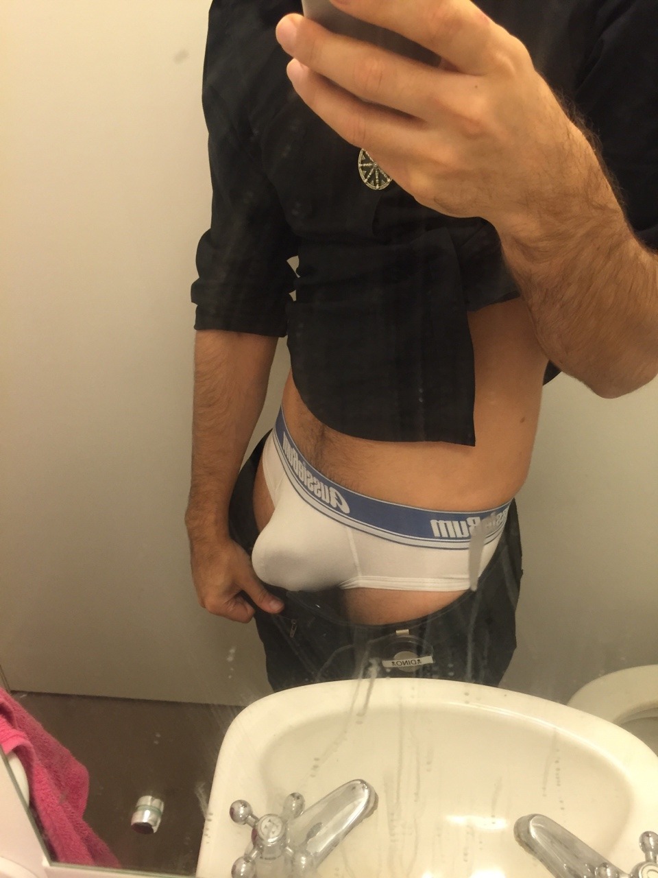 biggaydong:  Horny in work again. Need to blow badly! My briefs are bulging and really