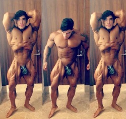 mexicanmusclefan:
