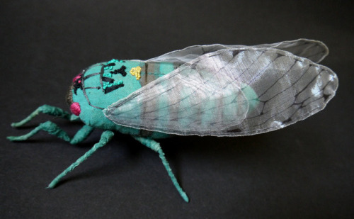 archiemcphee:Today the Department of Extraordinary Embroidery is delighted to get share new work by 