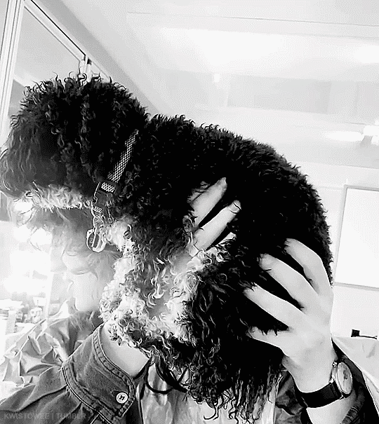 Who Is More Adorable: Joseph Quinn Or The Puppy?x