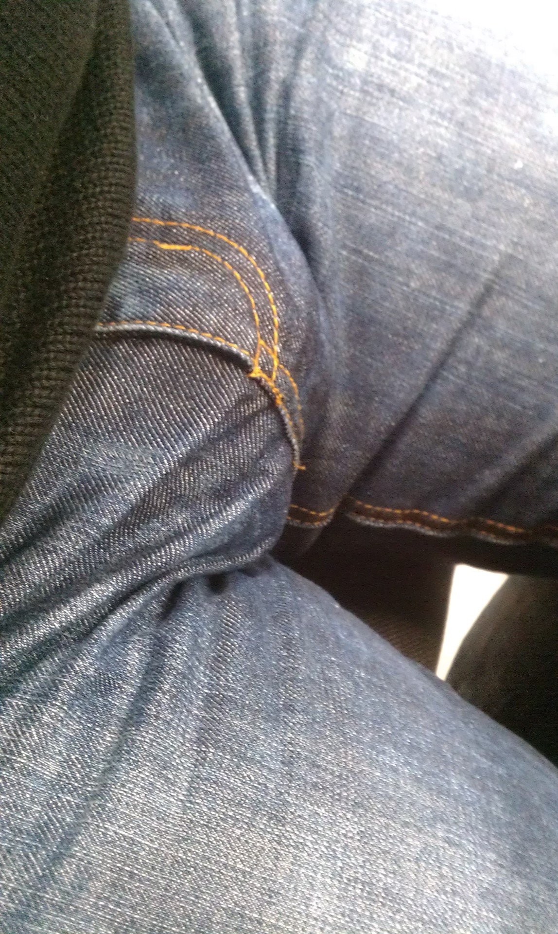 hpboy123:  Thank you for reblogging, share and follow me. ¿Do you like bulges? Discover