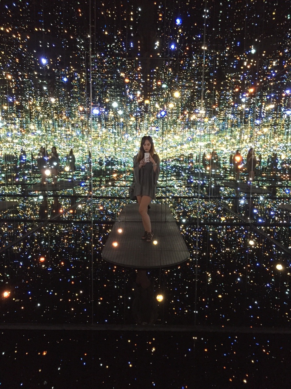 snailwrath:  Infinity Room ✨💫